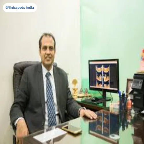 dr. abhishek bhardwaj implantologist south extension 1