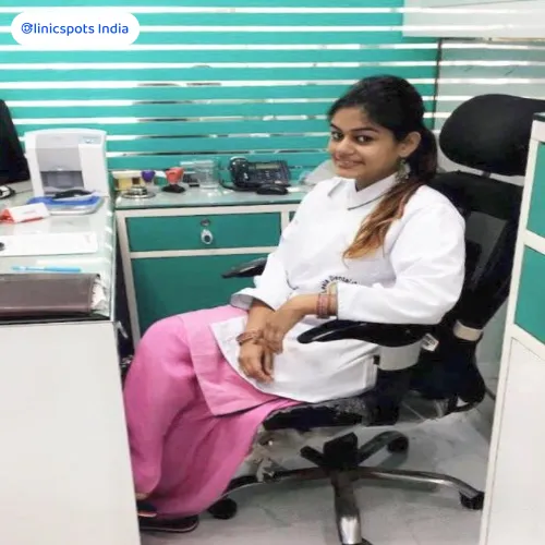 dr. anukriti bansal aggarwal dentist rohini sector 18