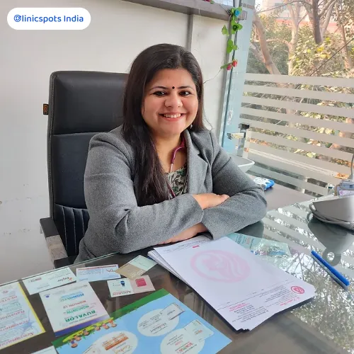 dr. karishma bhatia gynecologist rohini