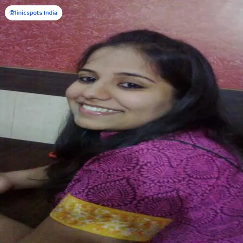 dr. nidhi walia prosthodontist preet vihar