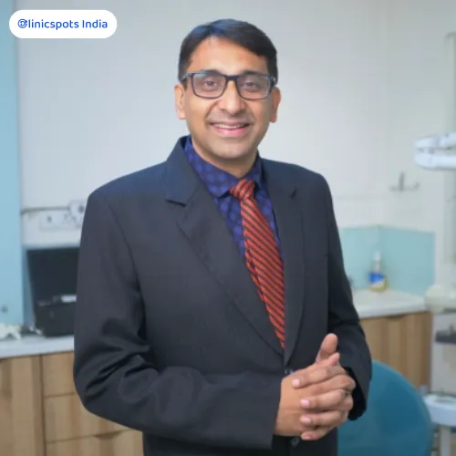 dr. rajat mathur dentist jagriti enclave